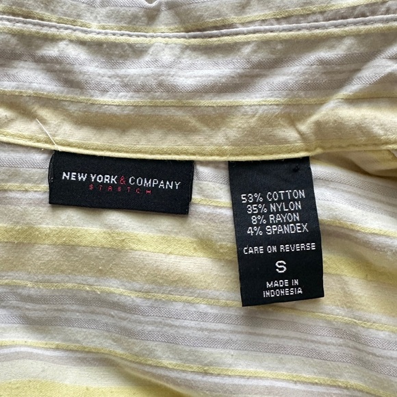 New York & Company Stretch Blouse – Size S - Picture 2 of 4